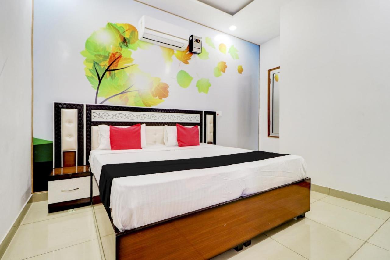 Capital O 79471 Hotel Sekhon Patiala Exterior photo